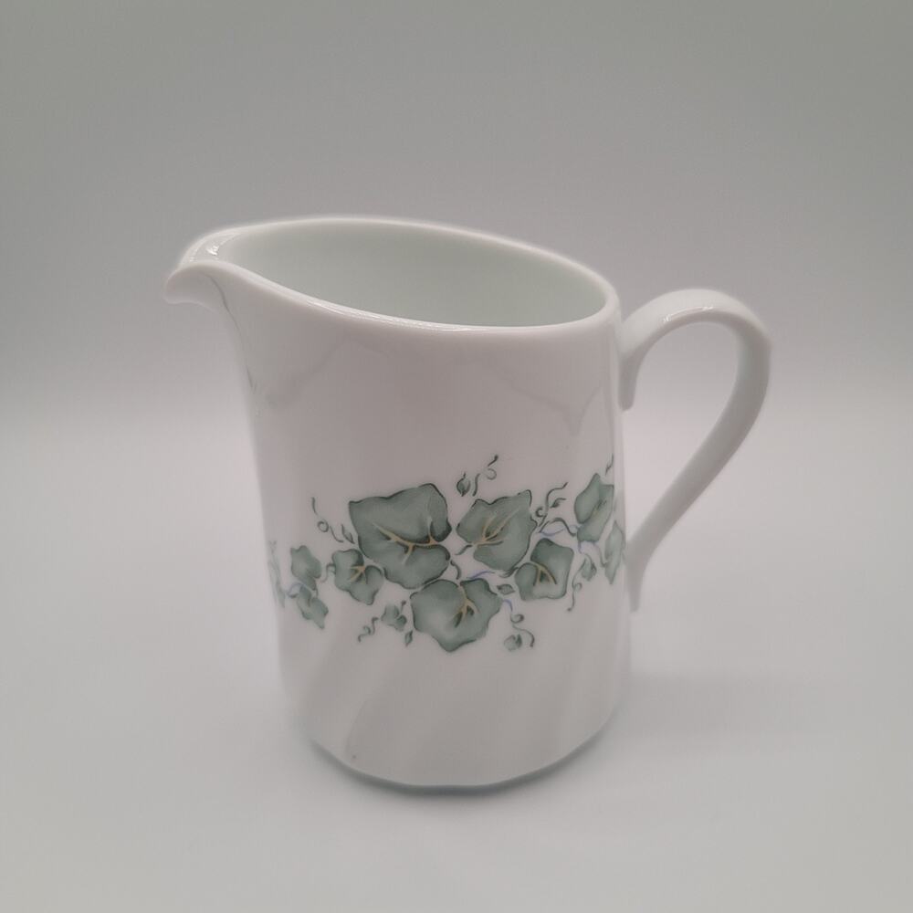 Vintage Corning Corelle Coordinates Callaway Ivy Stoneware Creamer - Retired